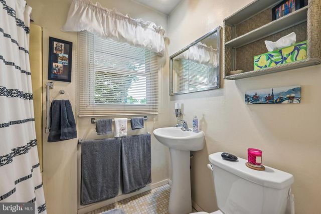 57 POND LN, Willingboro, NJ 08046