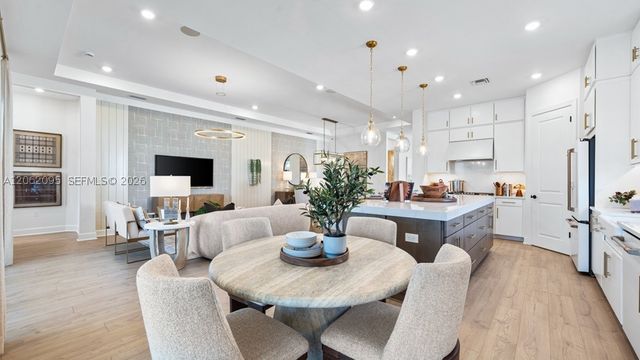 15697 Genova Drive, Naples, FL 34114