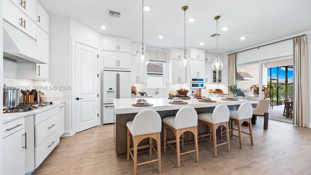 15697 Genova Drive, Naples, FL 34114