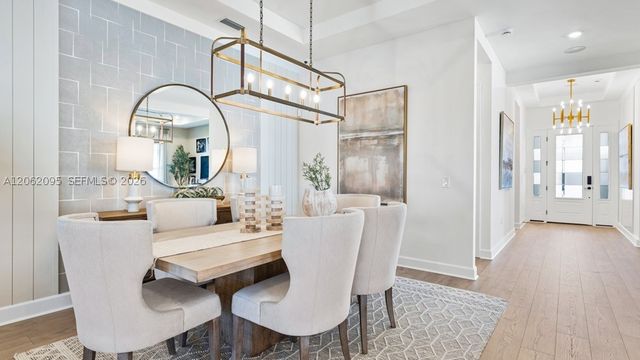 15697 Genova Drive, Naples, FL 34114