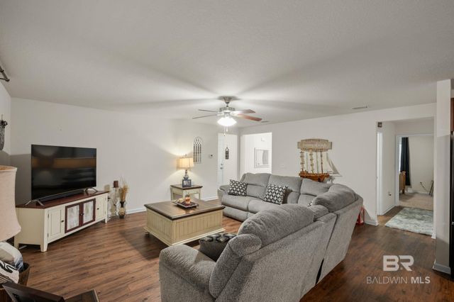 12205 Chaucer Avenue, Daphne, AL 36526