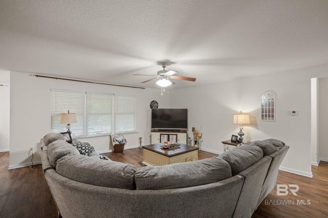 12205 Chaucer Avenue, Daphne, AL 36526