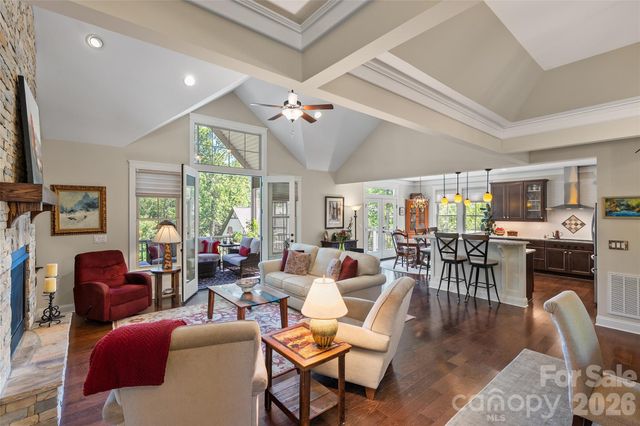 43 Orvis Stone Circle, Biltmore Lake, NC 28715