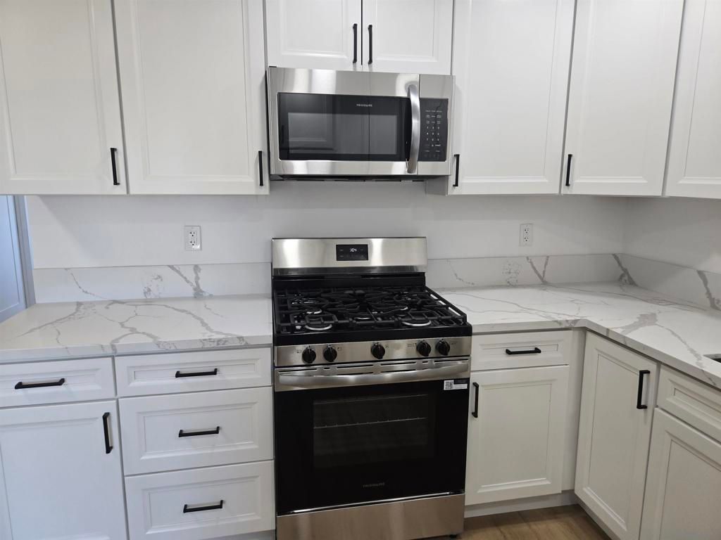 Image 11 of property listing at 3133 54th St, San Diego, CA 92105