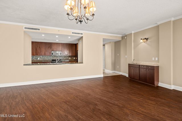 1899 Beach Boulevard, 501, Biloxi, MS 39531