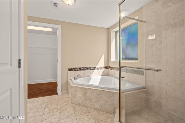 1899 Beach Boulevard, 501, Biloxi, MS 39531