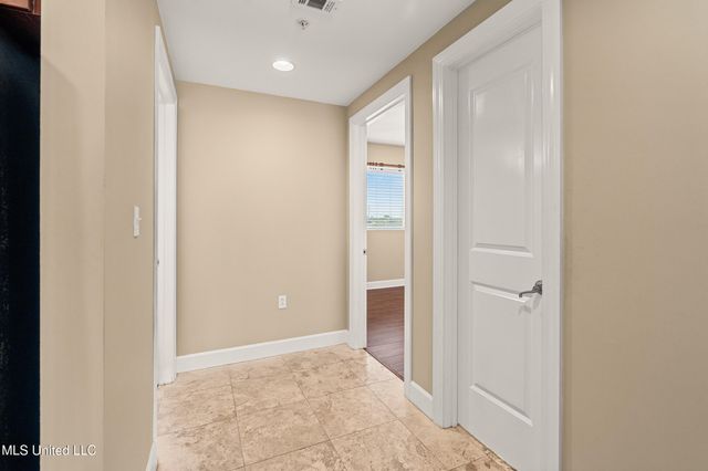 1899 Beach Boulevard, 501, Biloxi, MS 39531