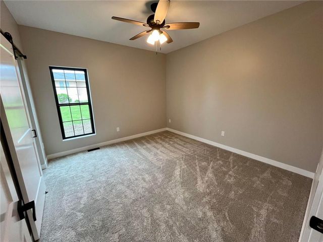 25584 Magnolia Circle, Maryville, MO 64468