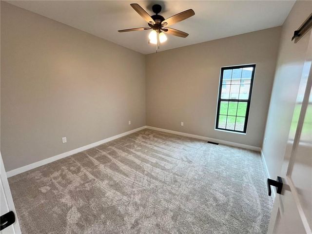 25584 Magnolia Circle, Maryville, MO 64468