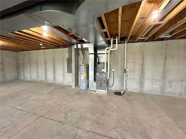 25584 Magnolia Circle, Maryville, MO 64468