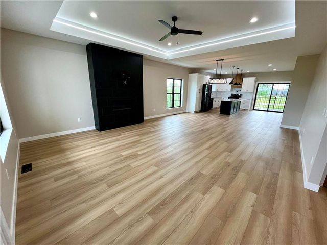 25584 Magnolia Circle, Maryville, MO 64468