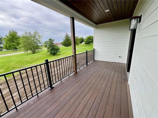 25584 Magnolia Circle, Maryville, MO 64468