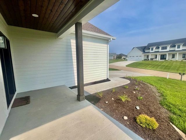 25584 Magnolia Circle, Maryville, MO 64468