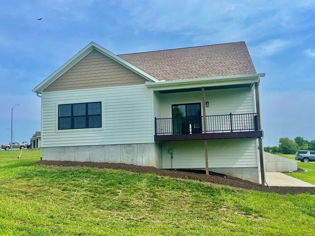 25584 Magnolia Circle, Maryville, MO 64468