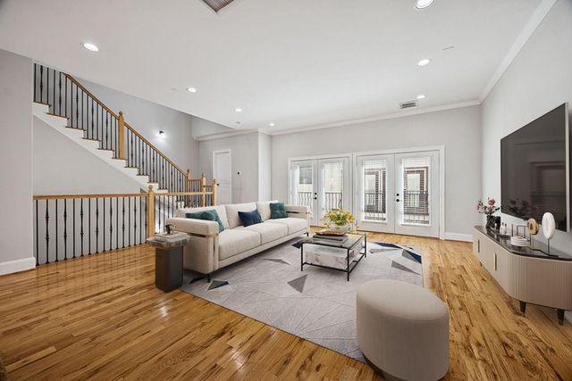 6021 Hamman Street, Houston, TX 77007