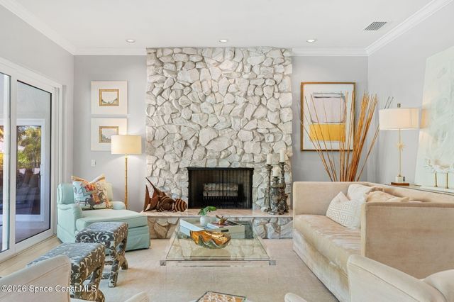 656 Franklyn Avenue, Indialantic, FL 32903