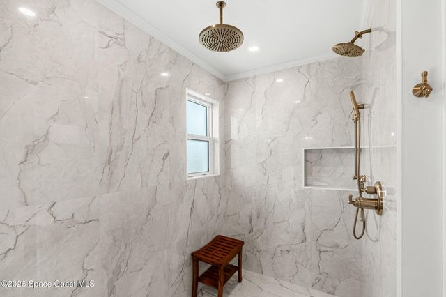 656 Franklyn Avenue, Indialantic, FL 32903