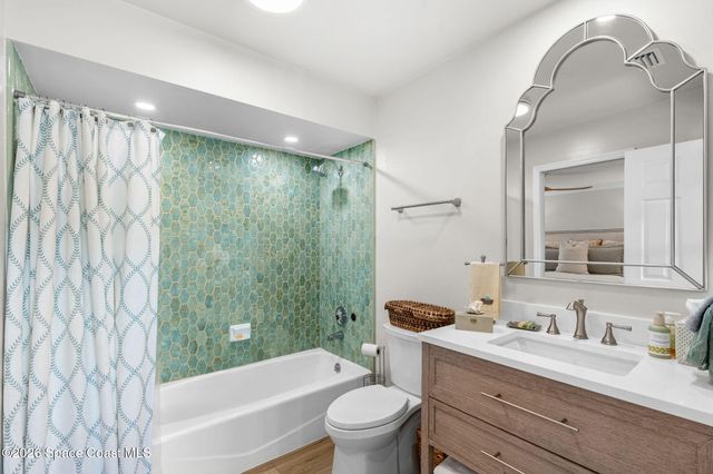 656 Franklyn Avenue, Indialantic, FL 32903