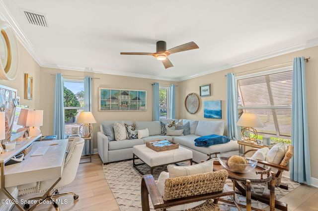 656 Franklyn Avenue, Indialantic, FL 32903