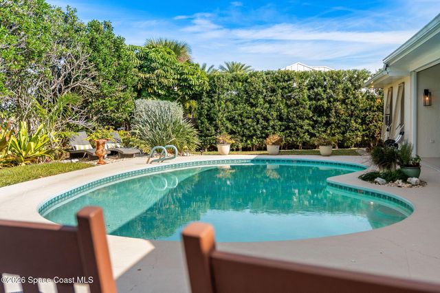 656 Franklyn Avenue, Indialantic, FL 32903