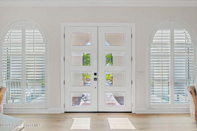 656 Franklyn Avenue, Indialantic, FL 32903