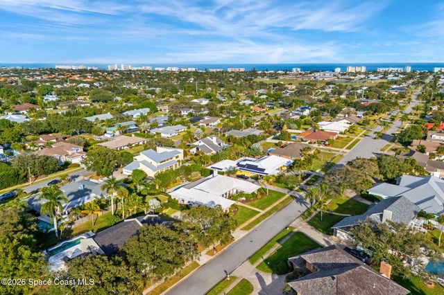 656 Franklyn Avenue, Indialantic, FL 32903