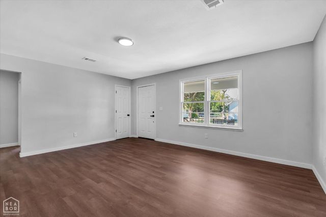 107 E Elm Street, Harrisburg, AR 72432