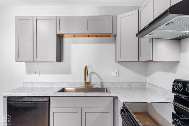 107 E Elm Street, Harrisburg, AR 72432