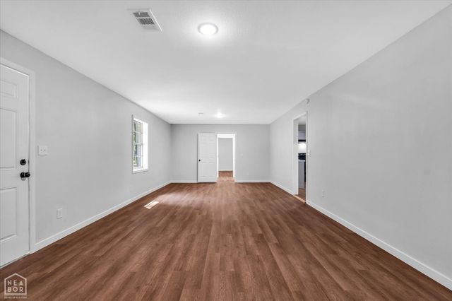 107 E Elm Street, Harrisburg, AR 72432