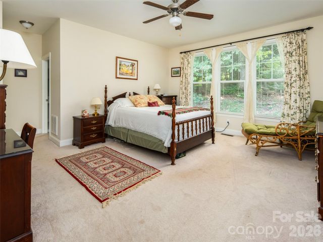 541 Welsh Partridge Circle, Biltmore Lake, NC 28715