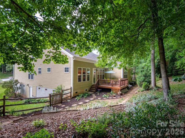 541 Welsh Partridge Circle, Biltmore Lake, NC 28715