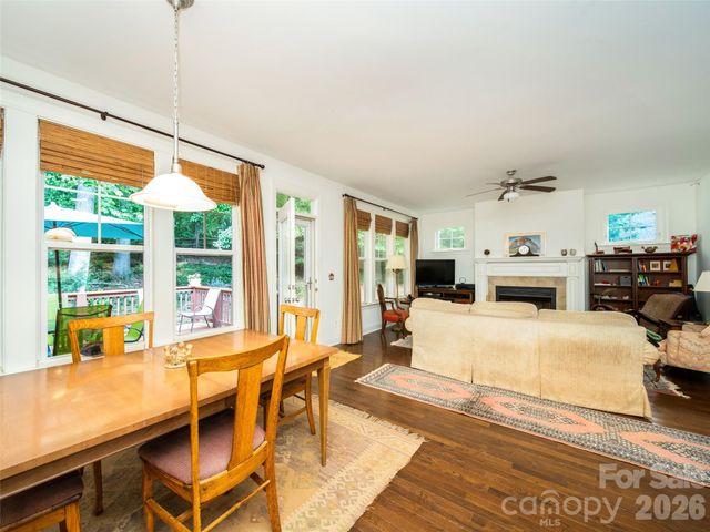 541 Welsh Partridge Circle, Biltmore Lake, NC 28715