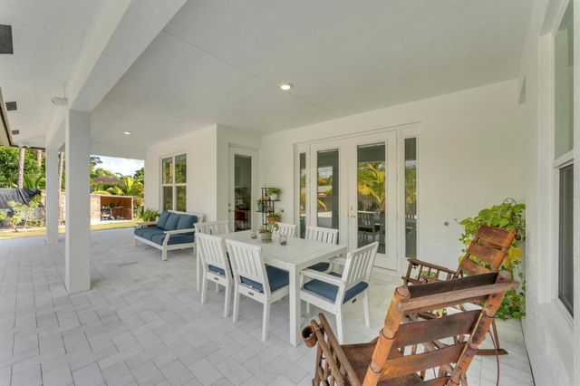 15435 Northlake Boulevard, The Acreage, FL 33412