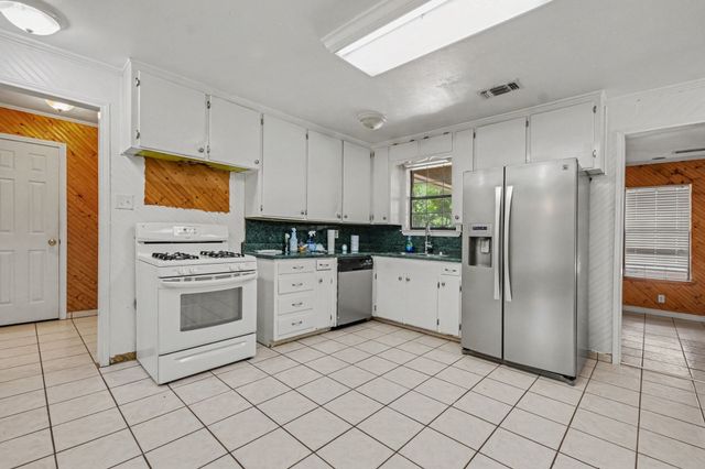 145 N Imperial Drive, Denison, TX 75020