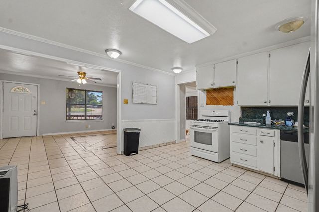 145 N Imperial Drive, Denison, TX 75020