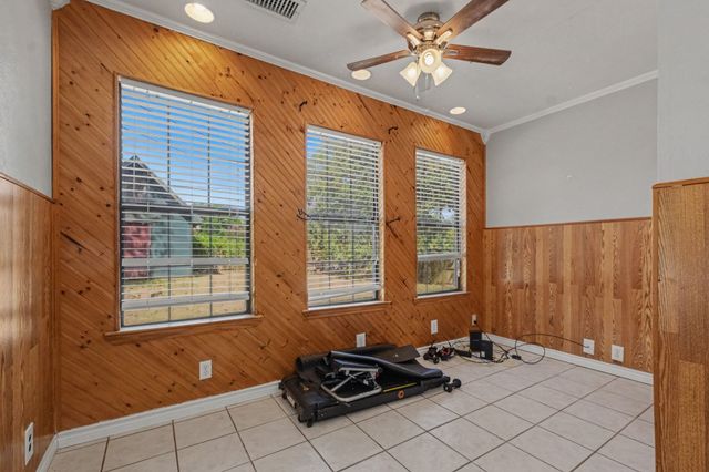 145 N Imperial Drive, Denison, TX 75020