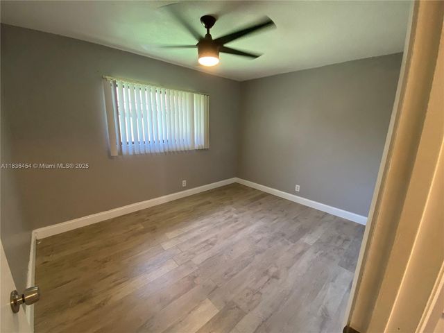 2031 SW 81st Way, Davie, FL 33324