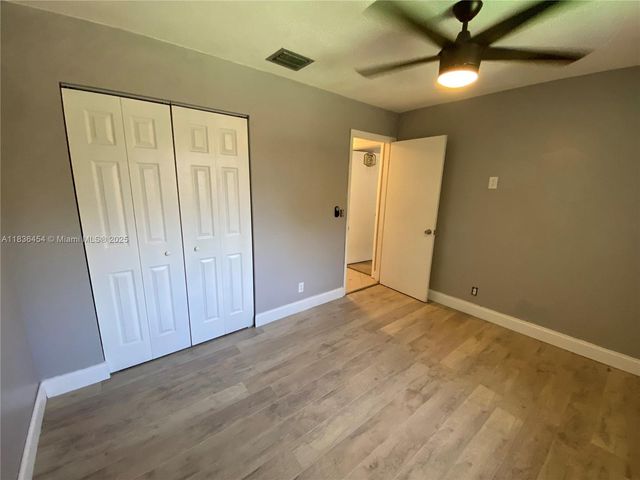 2031 SW 81st Way, Davie, FL 33324