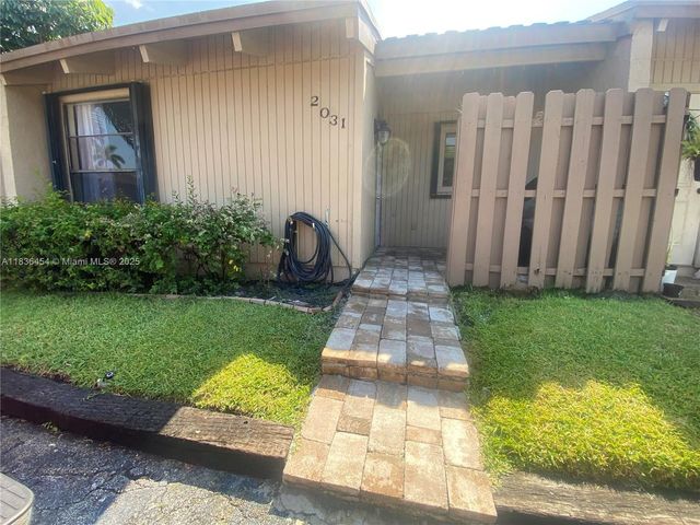 2031 SW 81st Way, Davie, FL 33324