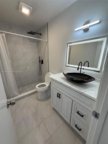 2031 SW 81st Way, Davie, FL 33324
