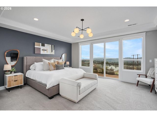 14341 Se LYON St, Happy Valley, OR 97086