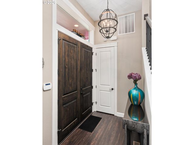 14341 Se LYON St, Happy Valley, OR 97086