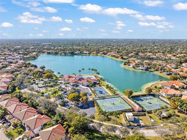 18841 SW 74th Ct, Cutler Bay, FL 33157