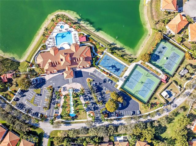 18841 SW 74th Ct, Cutler Bay, FL 33157