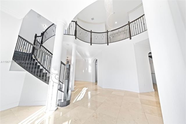 18841 SW 74th Ct, Cutler Bay, FL 33157