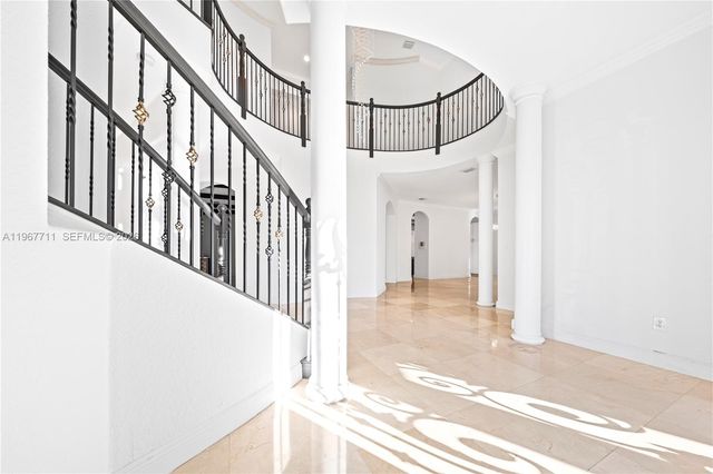 18841 SW 74th Ct, Cutler Bay, FL 33157