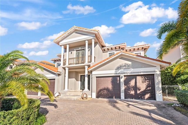 18841 SW 74th Ct, Cutler Bay, FL 33157