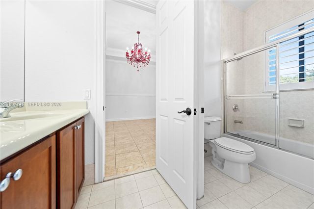 18841 SW 74th Ct, Cutler Bay, FL 33157