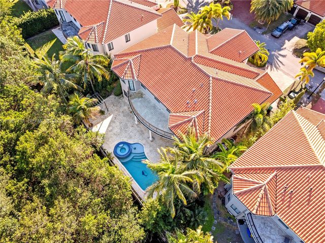 18841 SW 74th Ct, Cutler Bay, FL 33157