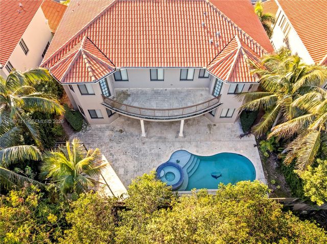 18841 SW 74th Ct, Cutler Bay, FL 33157